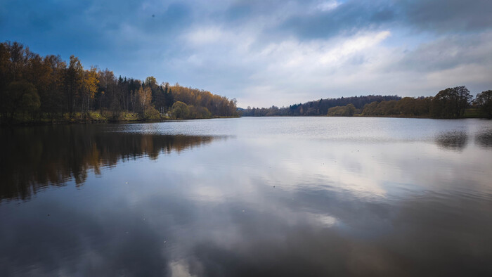 На велике прокатился. Мокро, туманно и по осеннему атмосферно