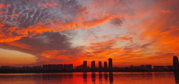 Ответ на пост «Просто хочу поделиться фотографией, которую у себя нашел а архиве»