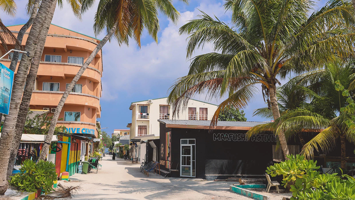 Мальдивы ввели запрет на продажу табака для рождённых после 2007 года