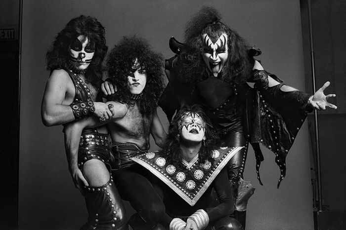 KISS новое архивное видео в HD - как это было в 1979 году на ТВ в Мексике *Charisma*