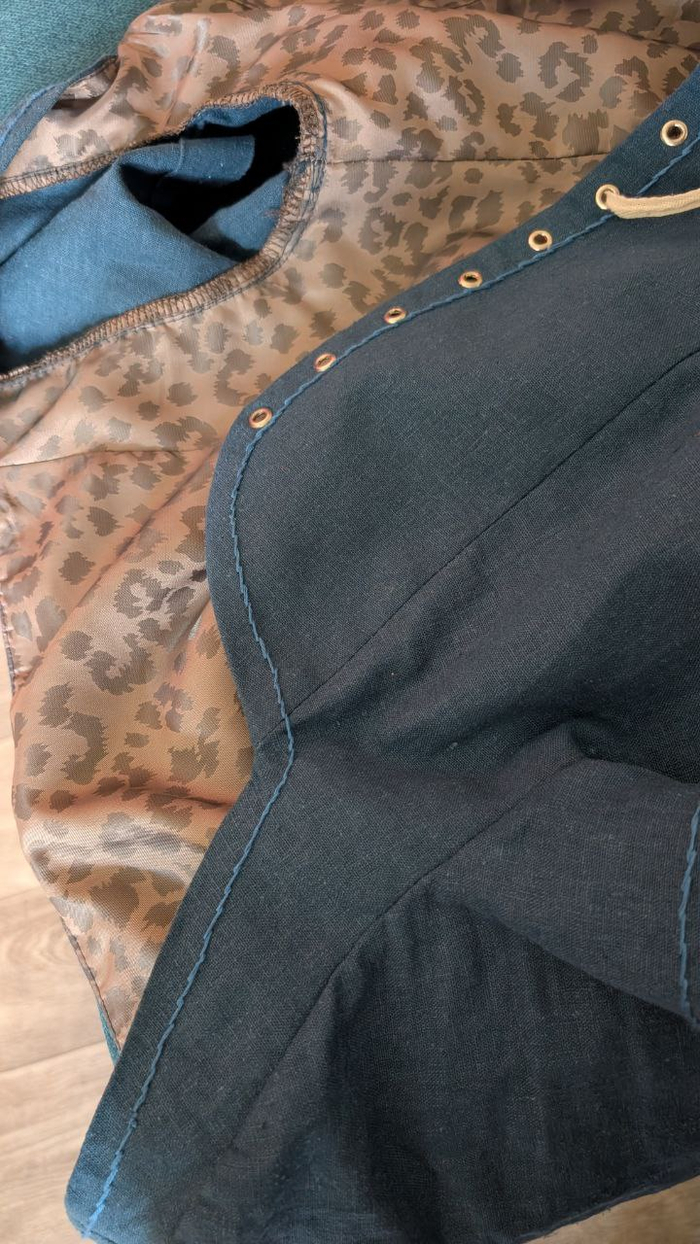 Заодно можно заценить леопардовый подклад(другой ткани просто не было)