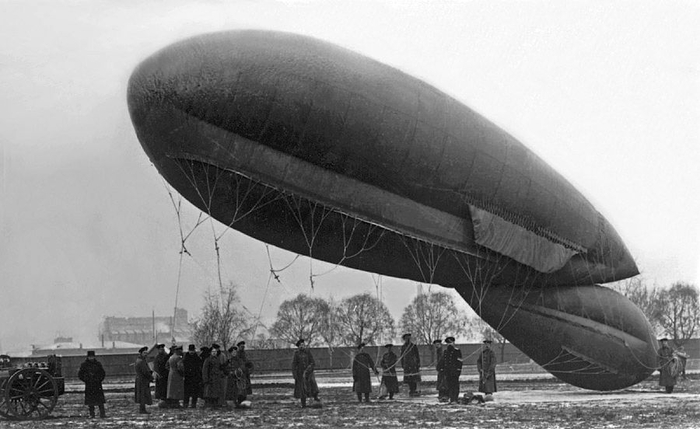 Русский разведывательно-корректировочный змейковый аэростат начала XX в.