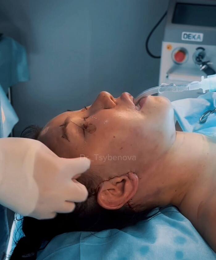 Добрый день из клиники пластической хирургии