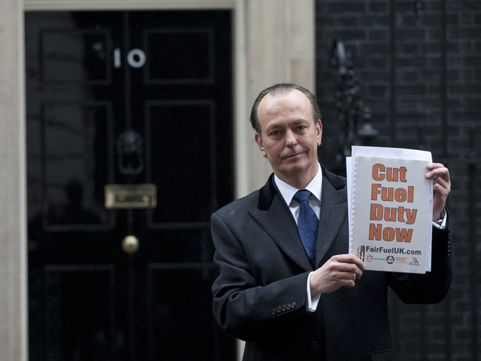 Топ Гир уменьшился.вечная память...