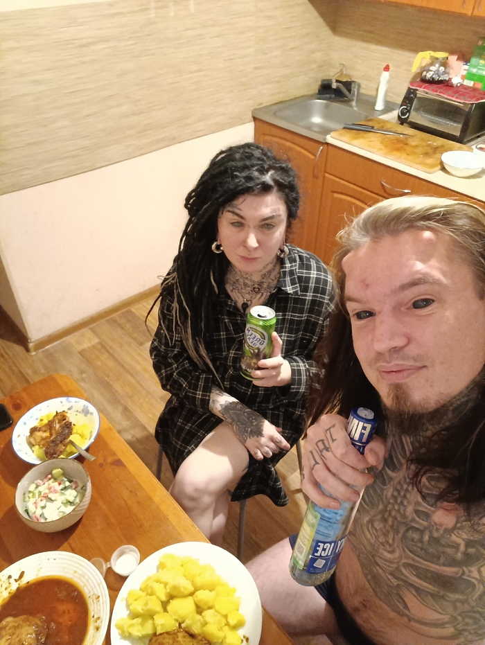 Сказать я пытался "Чудовищ нет на Земле", но тут же раздался ужасный голос во мгле... (с) Король и Шут