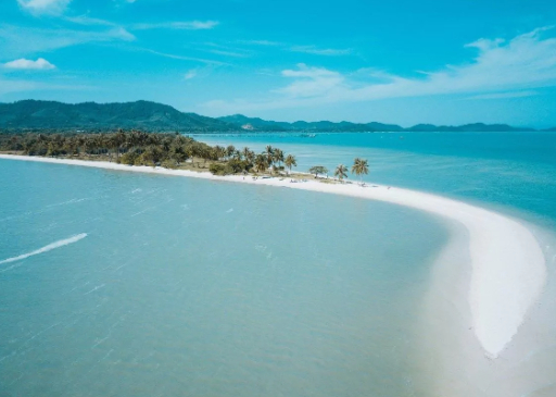  : <a href="https://pikabu.ru/story/10_ostrovov_ryadom_s_pkhuketom_kuda_stoit_sezdit_13386395?u=https%3A%2F%2Fphuket-insider.com%2Fru%2F&t=%D0%9F%D1%85%D1%83%D0%BA%D0%B5%D1%82%20%D0%98%D0%BD%D1%81%D0%B0%D0%B9%D0%B4%D0%B5%D1%80&h=1a2f623a8bede3719392a3cb130f3d3c00376614" title="https://phuket-insider.com/ru/" target="_blank" rel="nofollow noopener"> </a>