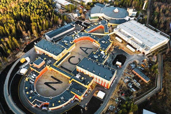 <!--noindex--><a href="https://pikabu.ru/story/uchyonyie_samarskogo_universiteta_razvernuli_vyichislitelnyiy_tsentr_dlya_raspredelennoy_obrabotki_fizicheskikh_dannyikh_kollaydera_nica_13399640?u=http%3A%2F%2Fnica.jinr.ru&t=nica.jinr.ru&h=ce832f9bbe1f557c6c0aa54bd7be13ef510d9617" title="http://nica.jinr.ru" target="_blank" rel="nofollow noopener">nica.jinr.ru</a><!--/noindex-->