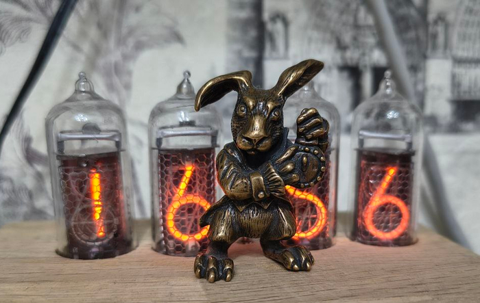     .       ,      ,   12:00.