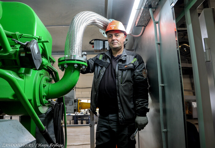 Из серии «Именно они делают Россию великой» - снято мной на заводе ROLT Group