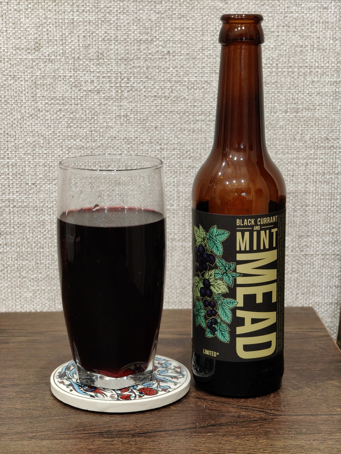 : Melomel, 6% ABV, :   