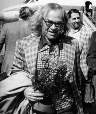   :   , CC BY-SA 3.0, via Wikimedia Commons