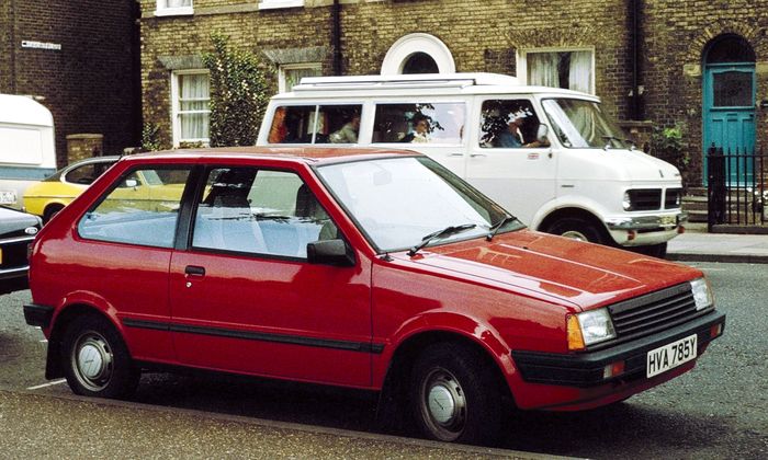 Nissan March/Micra (  )