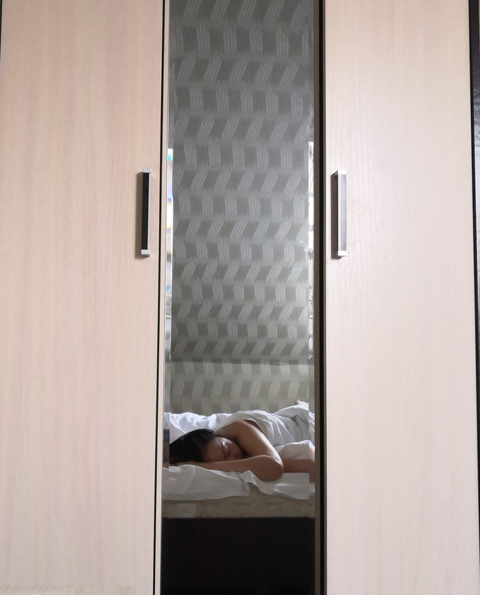 тот самый, пугающие шкаф