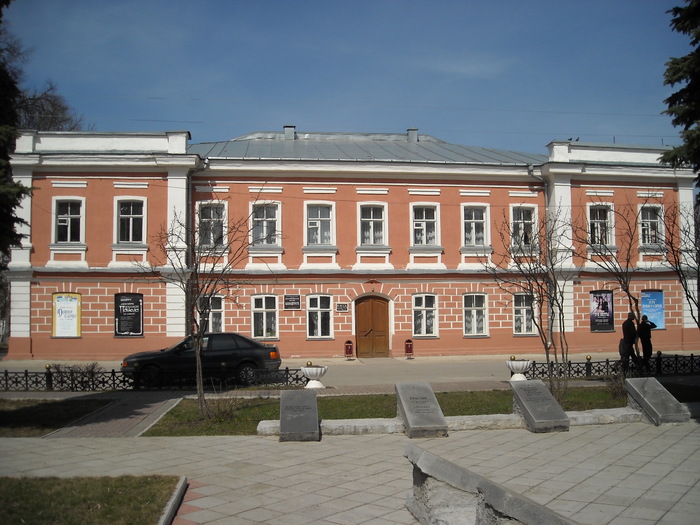 Драмтеатр Ельца