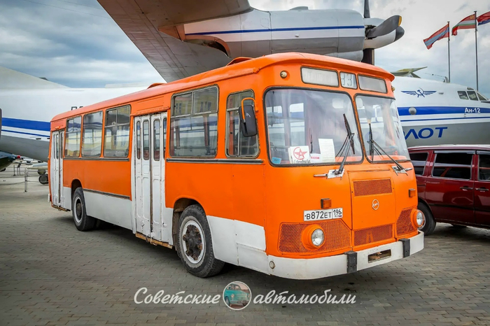 Легендарный ЛиАЗ. А как этот автобус называли в вашем городе?