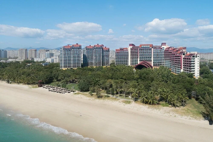Pullman Oceanview Sanya Bay Resort