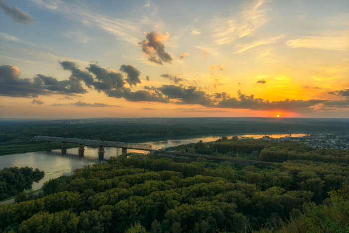 Закат над Уфой со смотровой у водонапорной башни