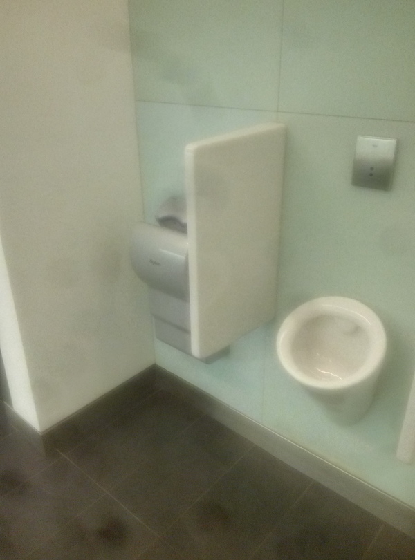 Ответ на пост «Писсуар»