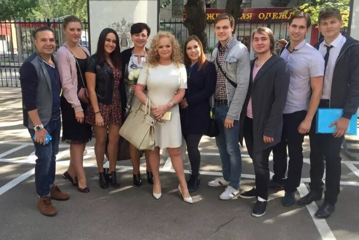 Ответ на пост «Кассационный суд оставил в силе решение по делу Долиной: квартира уходит певице, покупательница остается без денег»