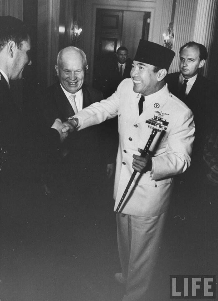 Хрущёв и Сухарто.