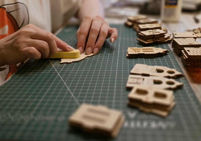 Шлифую детали