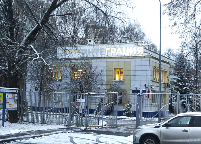       "" -   "" ,       .      -  .