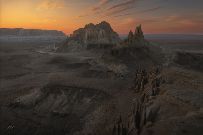 L2D-20c (DJI mavic 3Pro) GPS: 44.2490870 N , 52.1452908 E