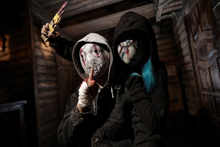 Парный косплей Легион Dead by Daylight (Сьюзи)