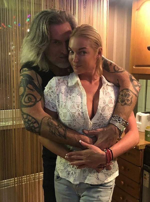 Никита Джигурда и Анастасия Волочкова