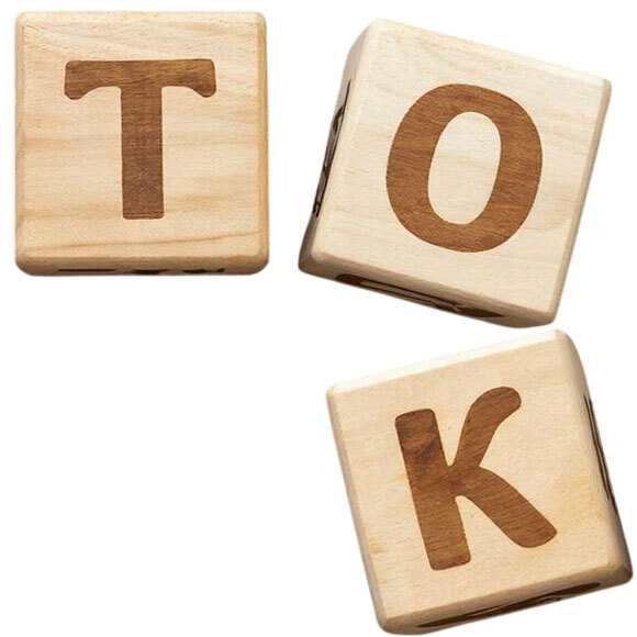 картинка, на который изображены три кубика с буквами Т, О, К.