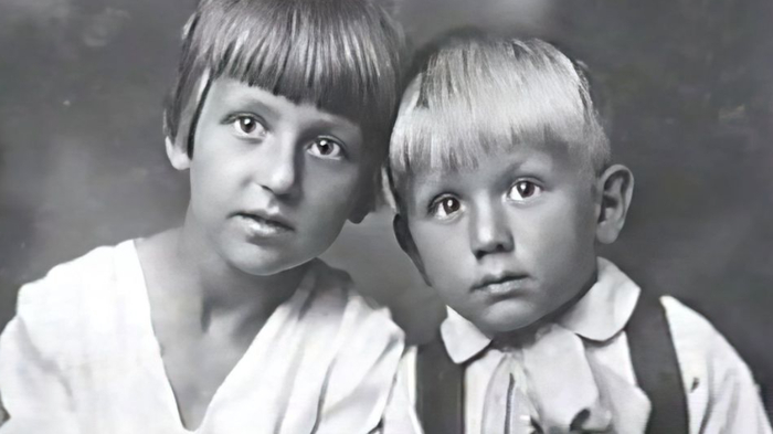 Лев Дуров с сестрой