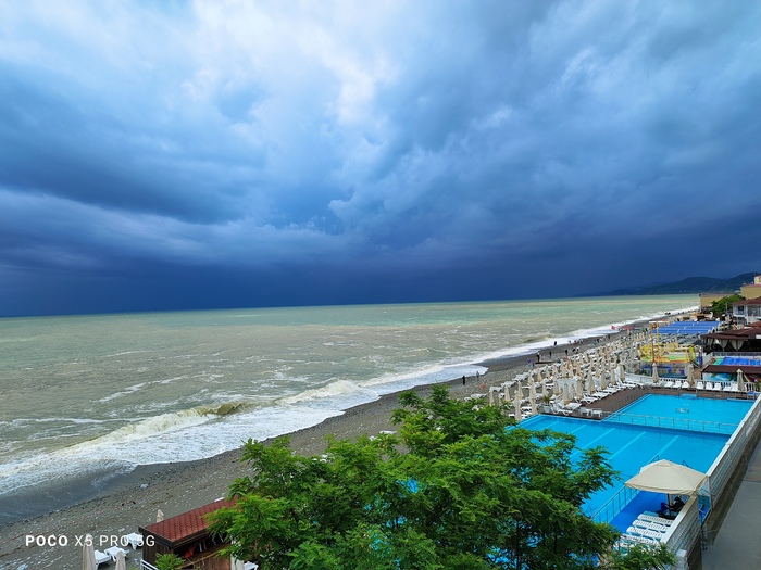 Ответ на пост «Лучший кадр 2025 года»