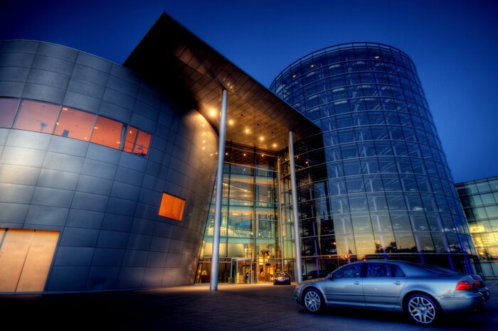 Стеклянная мануфактура прощается с вами