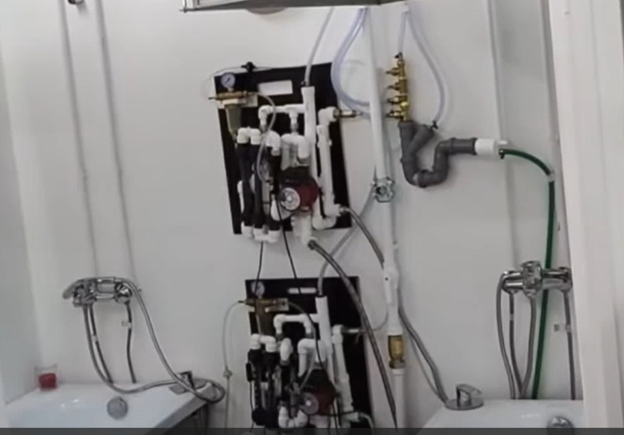 � "����������" ����� ����� ������� "������� ����� ����" )))