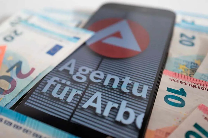 Реформа базового дохода в Германии одобрена. Пособие для безработных Brgergeld скоро отменят