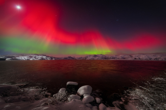 SONY ILCE-7RM5 ��������: 4 sec ���������: f/2.8 ����������������: ISO 1600 �������� ����������: 12 mm ��������: FE 12-24mm F2.8 GM