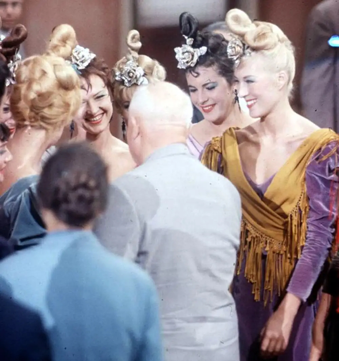 ������ � ��������� ������ "������".