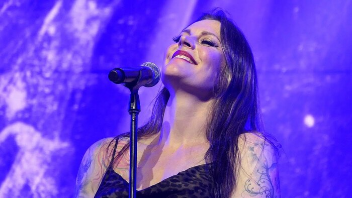 FLOOR JANSEN на LIVE Radio 2 TOP 2000 *Old And Wise (Life)* song by Alan Parsons декабрь 2025 года