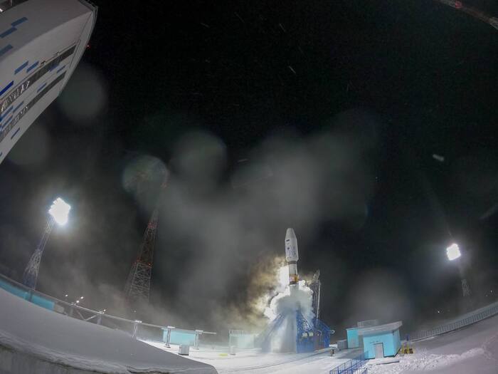 Спутники «Аист-2Т» и 50 малых аппаратов выведены на орбиту с космодрома Восточный