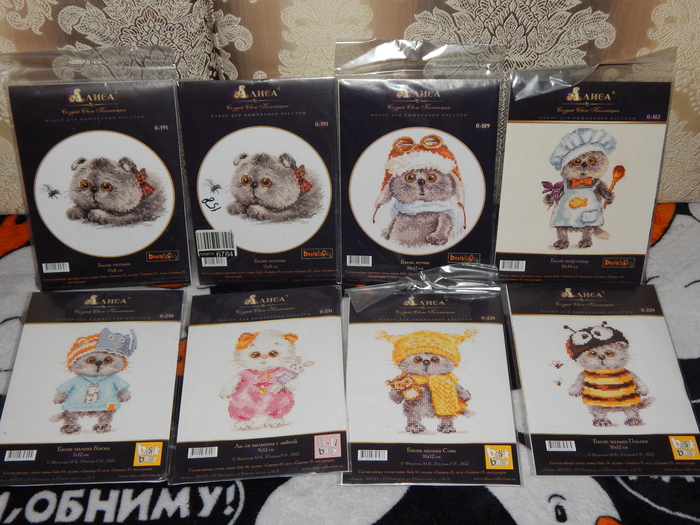 Моя коллекция басиков. Очень люблю этих котиков и не могла не скупить все наборы)