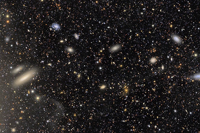 Практически все яркие точки в кадре — галактики / © NSF–DOE Vera C. Rubin Observatory