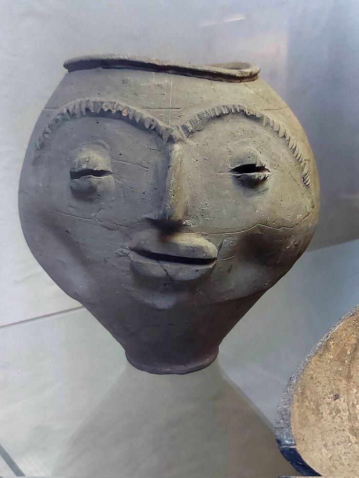 ������� ����� � ����� ������������� ����. ������� ��� ������ � ������ ������� �������� ��������� ���� (�������� ����� ����������-��-�����, �����������, �� ������ ��������). �������� ���������� II ����� �.�.