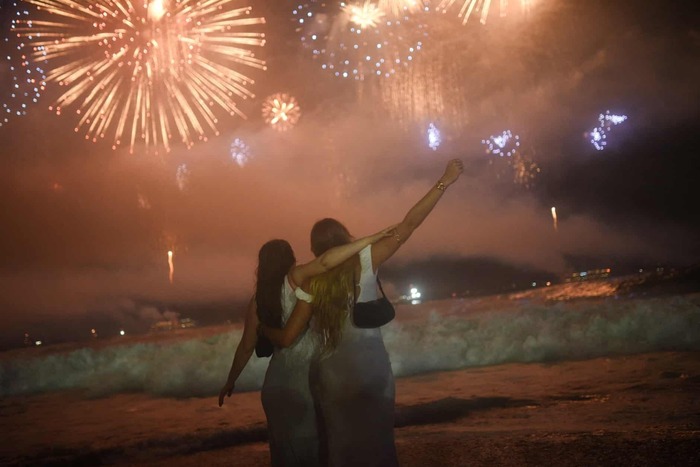 ���-��-�������, ��������. ������� ��������� ����������� ������ ���� �� ����� ����������. ����������: ���� ������.