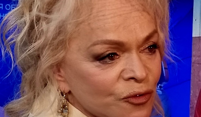 ���� � ������