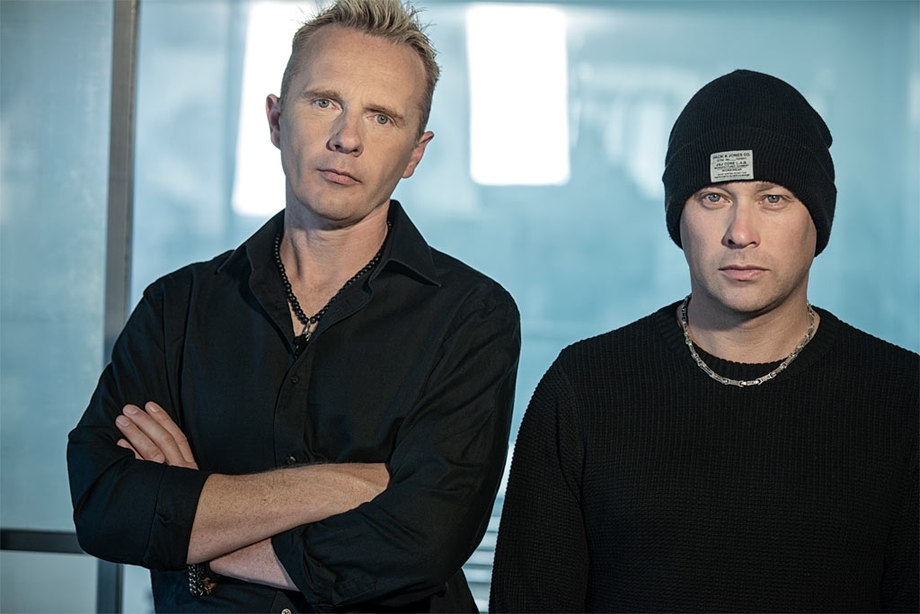 MESH with a brand new single version of *Exile from the upcoming March 2026 album The Truth Doesn't Matter (Deluxe Edition) - Rock, Industrial, Electronic, Synthpop, England, Video, Youtube