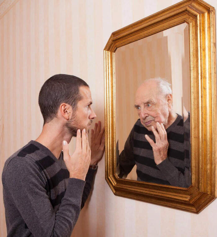 Зеркала нынче не те, что раньше...