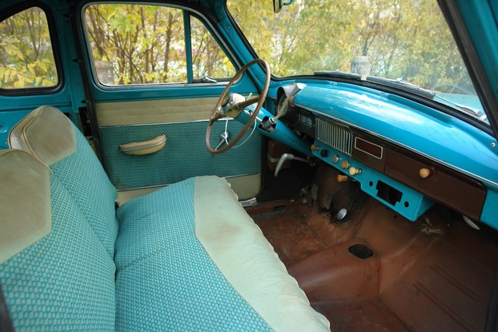 Стандартный салон 407-го