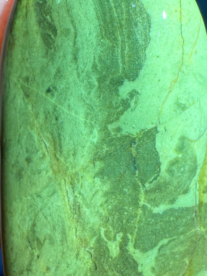 Зелёная яшма.