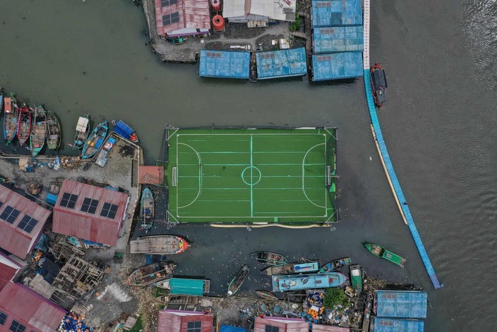 ��������, ���������. �������� ���������� ���� � ���������� �������� �������, �� ������ ��������. ������� �������� ������ � �������� �������� ���������� ����� 3,5 �� � ���, ��� ����������� ���� ����������. ����������: Mast Irham.