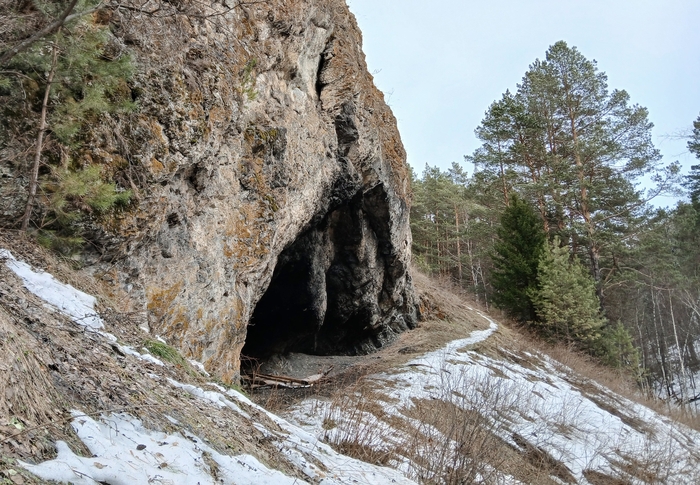 Грот на Удачном